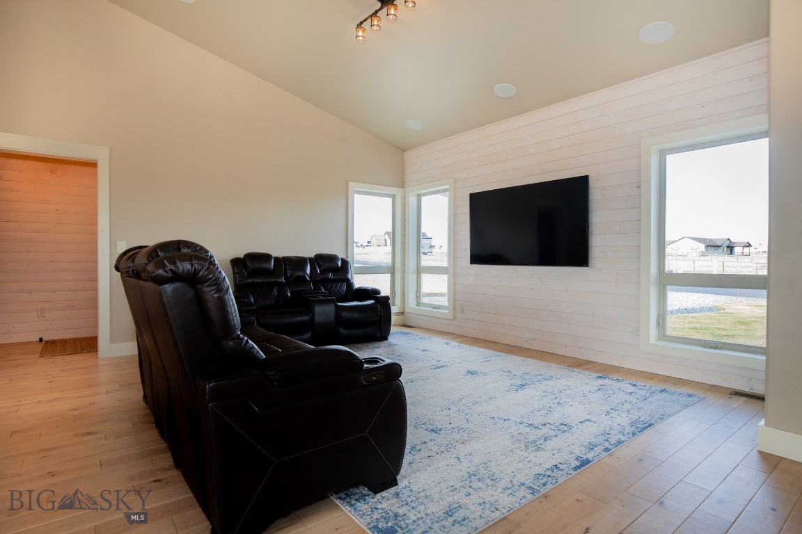 Wheatland Meadows - Residential