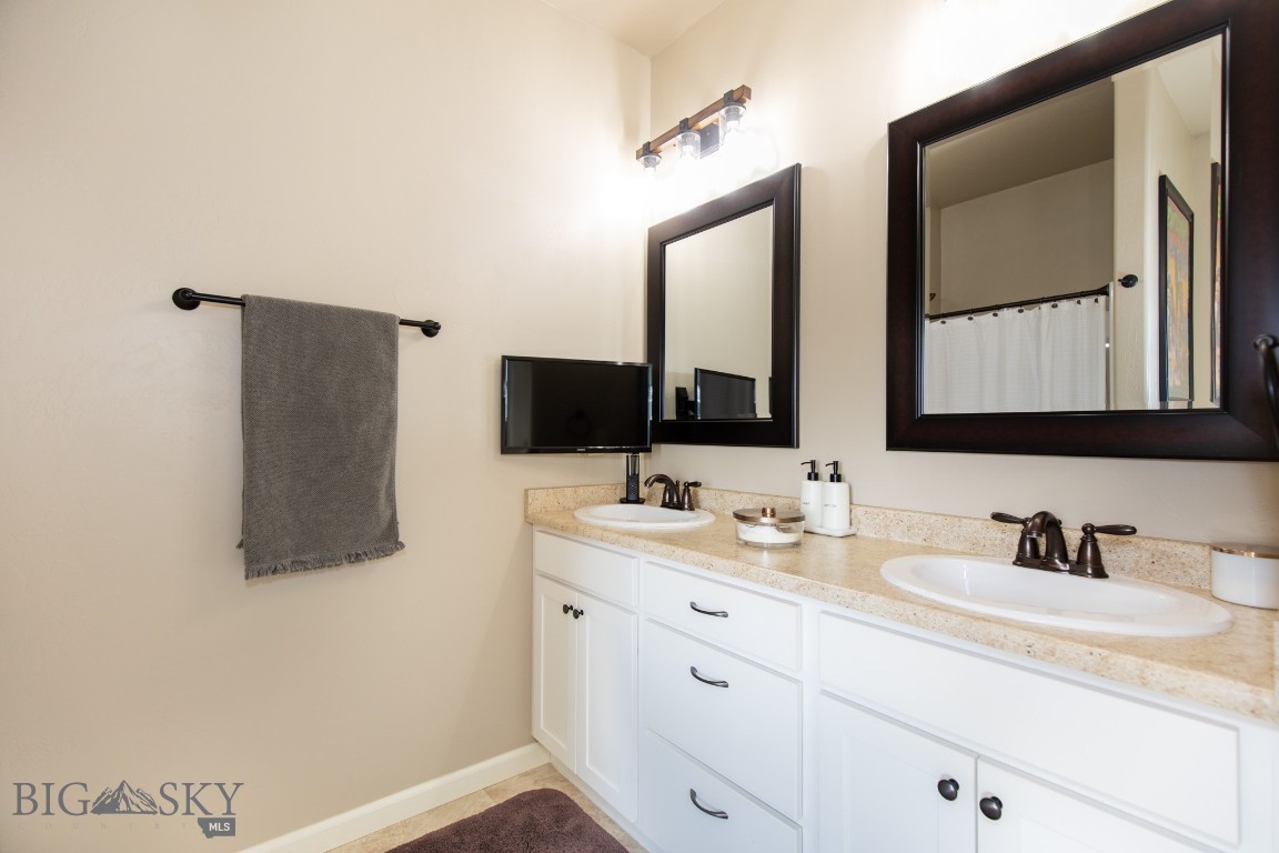 Wheatland Meadows - Residential