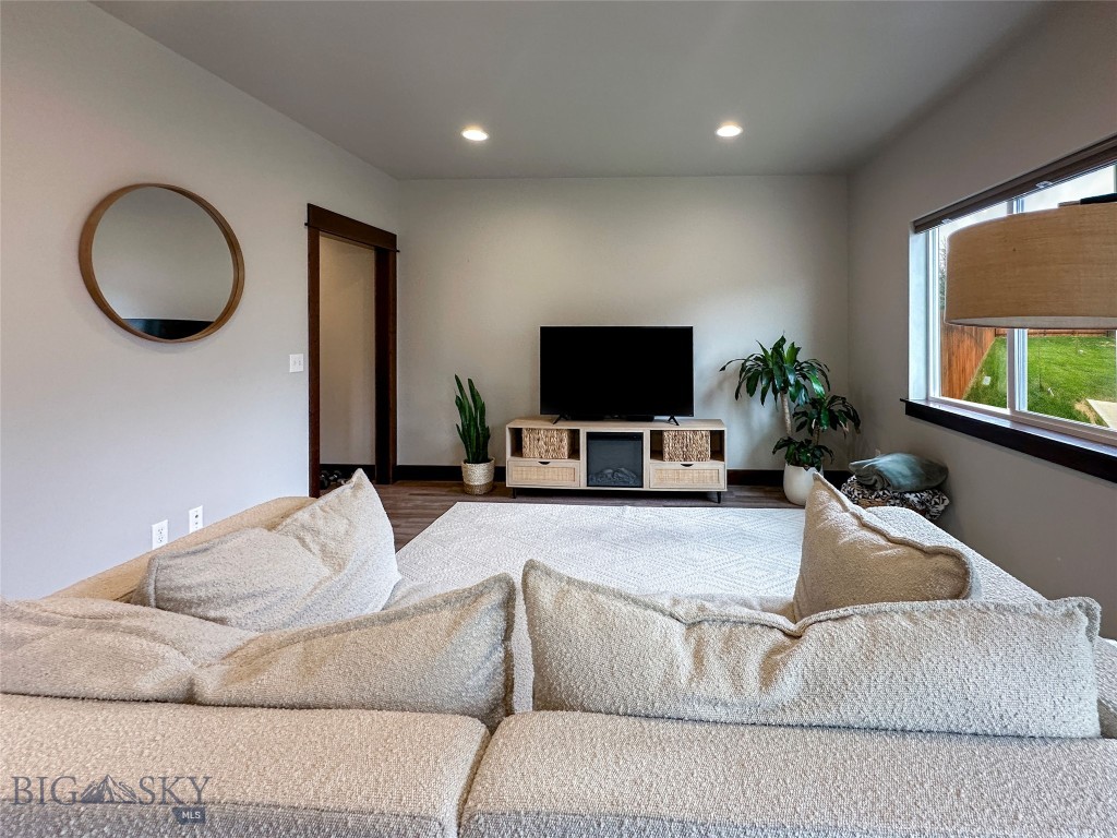 Henson - Residential