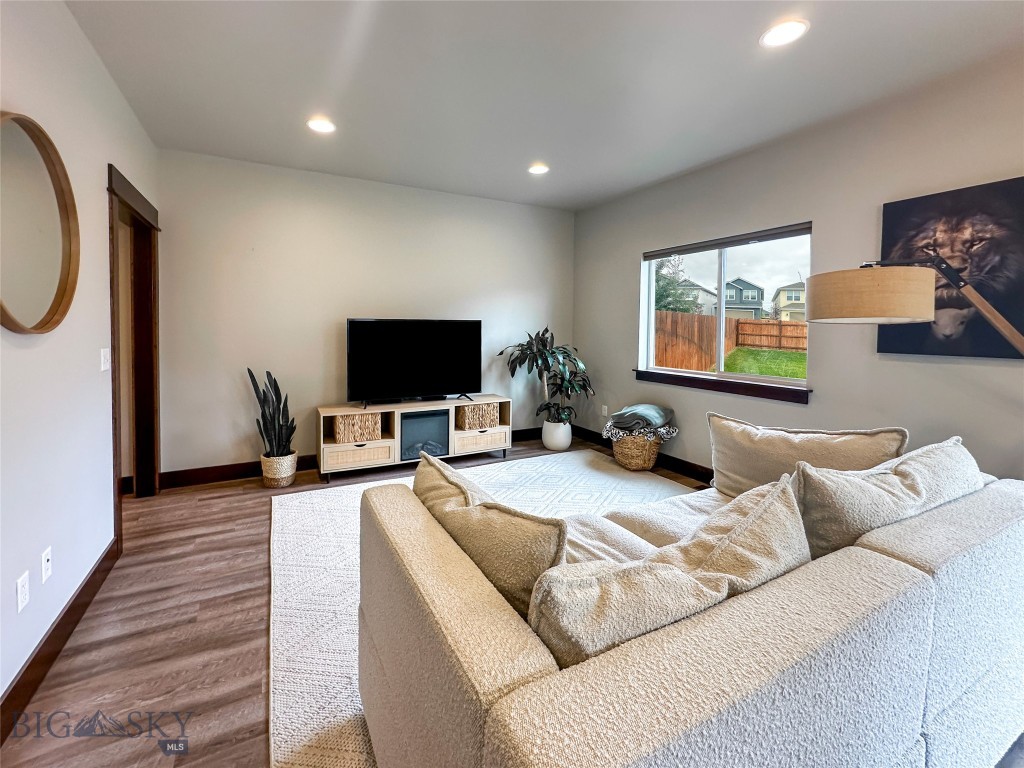 Henson - Residential