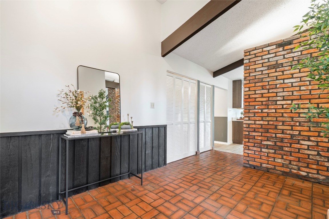 Helena, Montana 59601, United States, 4 Bedrooms Bedrooms, ,4 BathroomsBathrooms,Residential,Active,136561