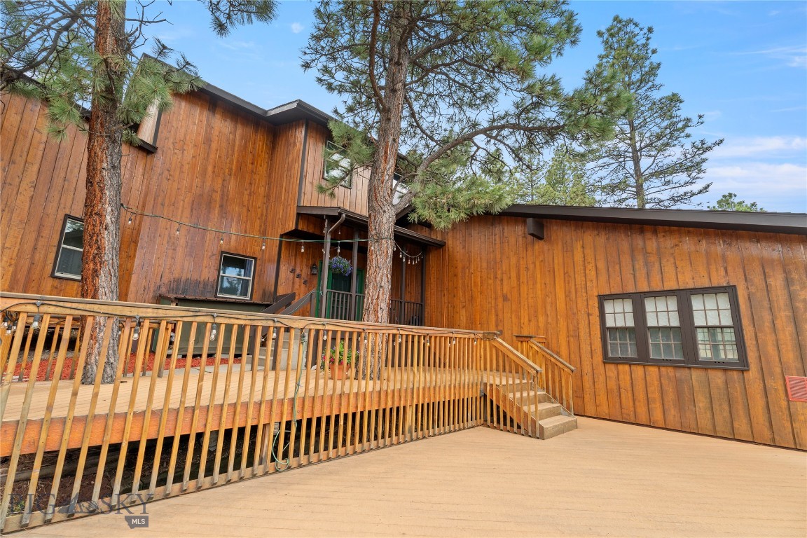 555 Diehl Drive