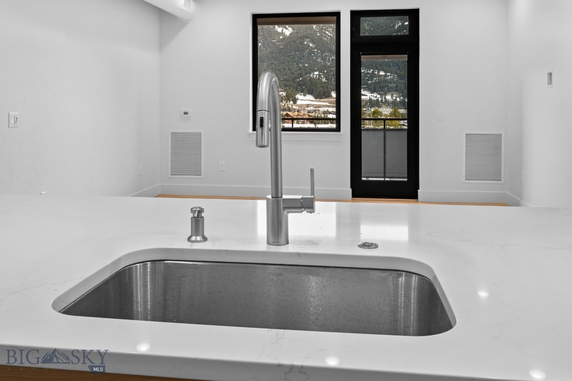The Franklin Residences - Residential