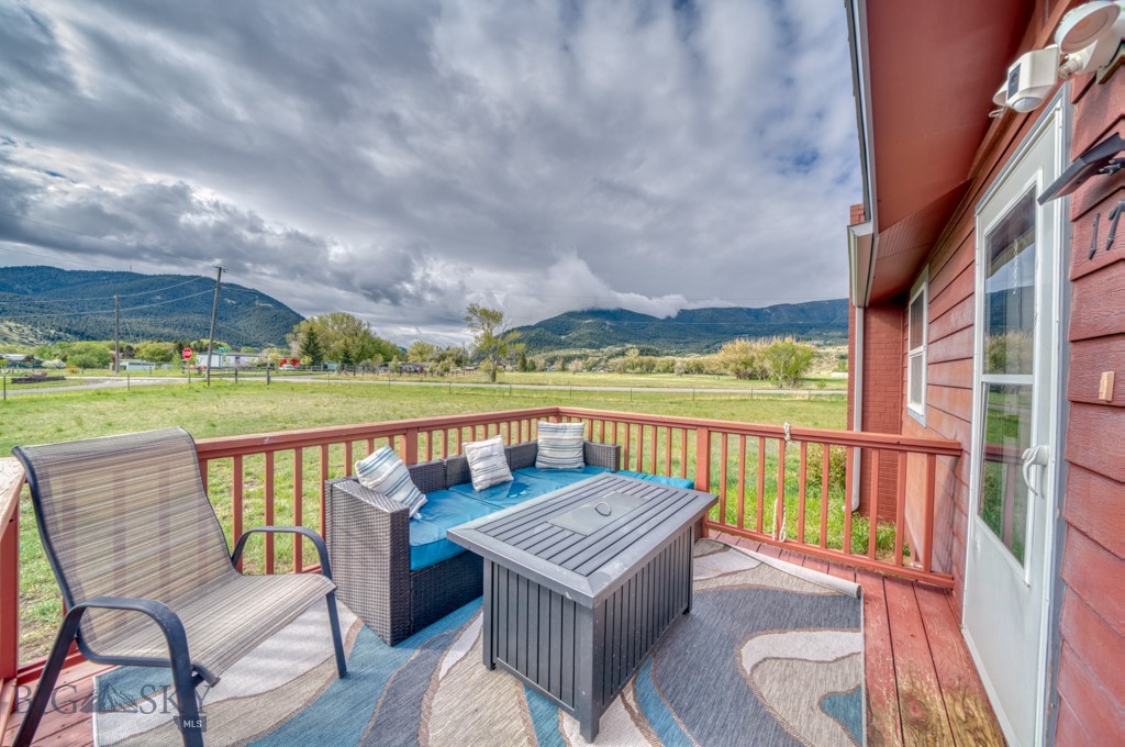 172 Canyon View Drive