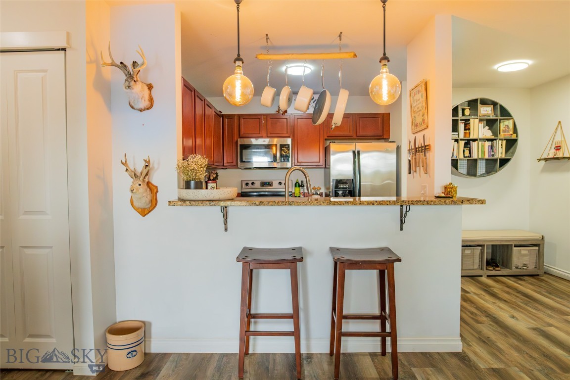 Bronzeleaf Condos - Residential