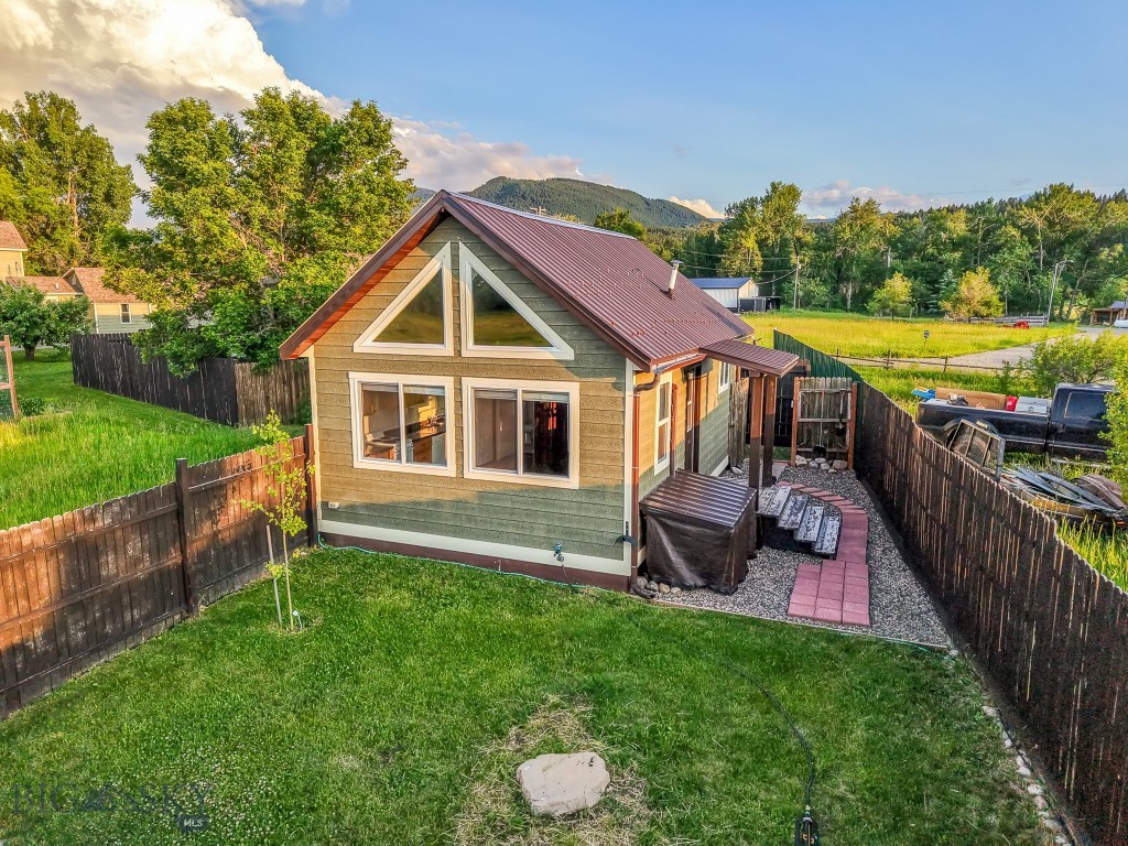 Hidden Valley - Commercial Sale