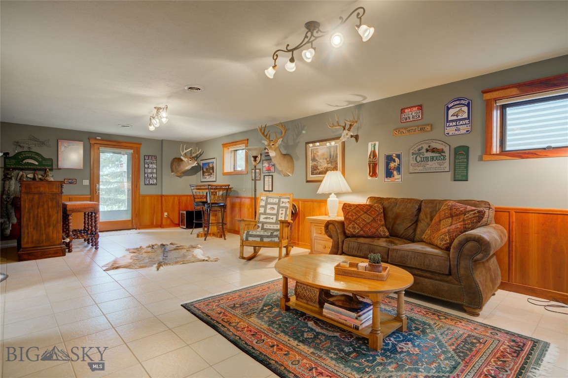 Ranch - Residential
