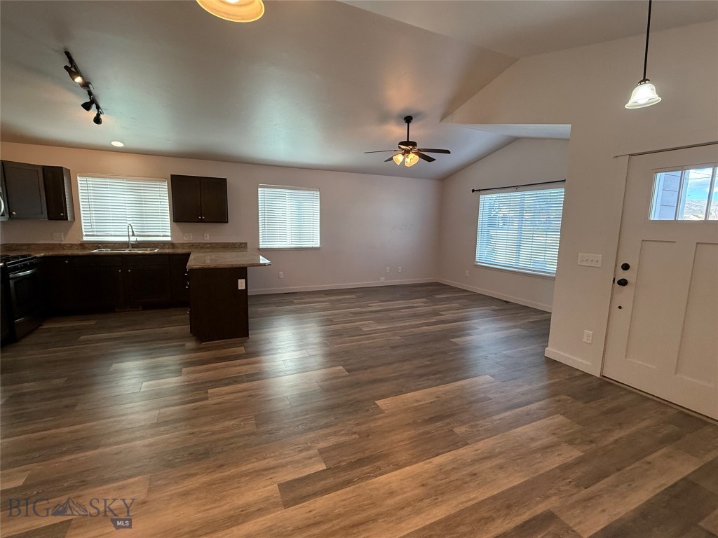 Discovery Vista - Residential