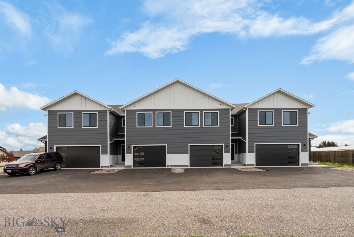 Falcon Hollow - Residential