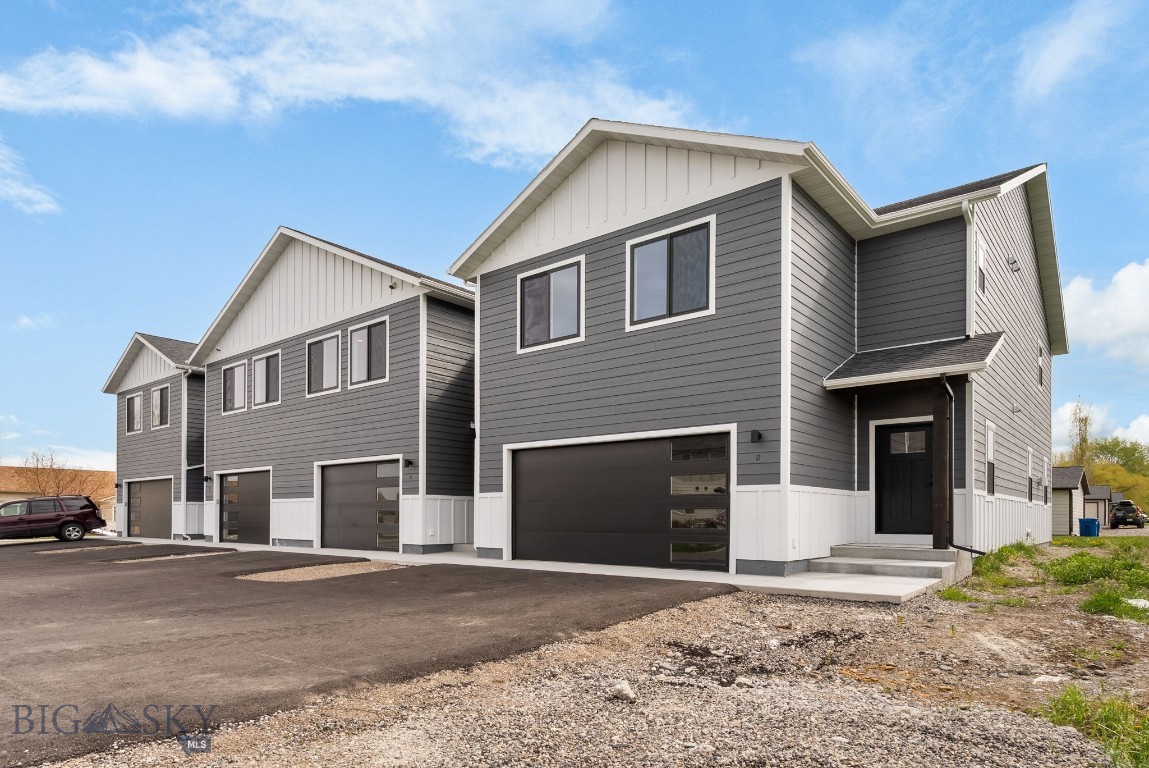 Falcon Hollow - Residential