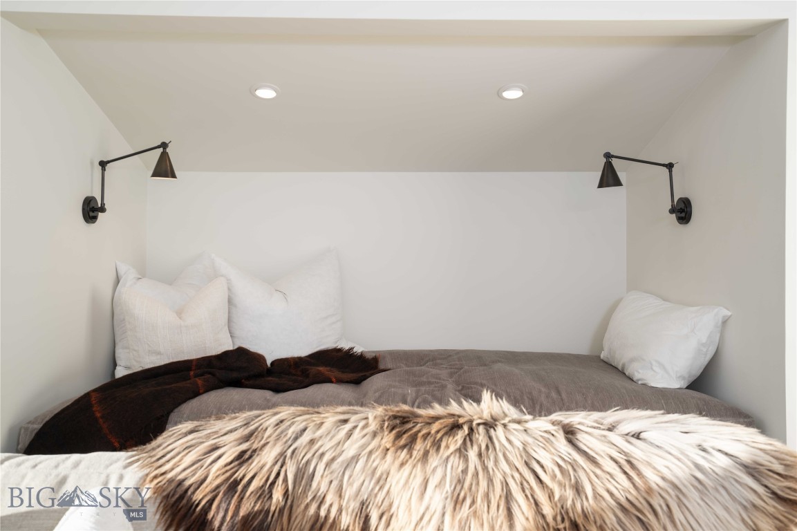 Aspen Meadows - Residential