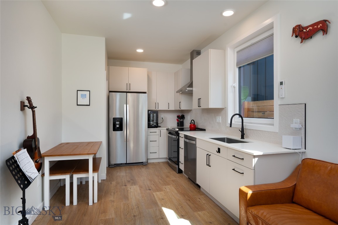 Bozeman, Montana 59718, United States, 3 Bedrooms Bedrooms, ,3 BathroomsBathrooms,Residential,Active,197587