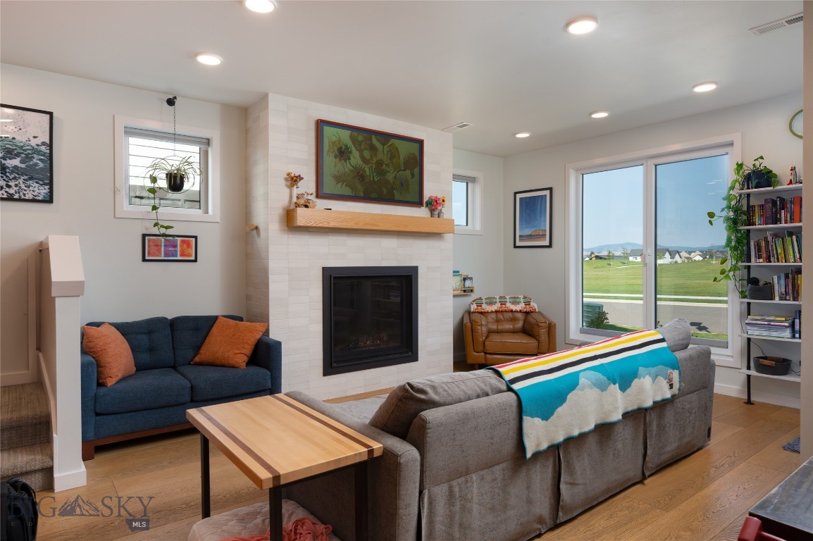 Bozeman, Montana 59718, United States, 3 Bedrooms Bedrooms, ,3 BathroomsBathrooms,Residential,Active,197587