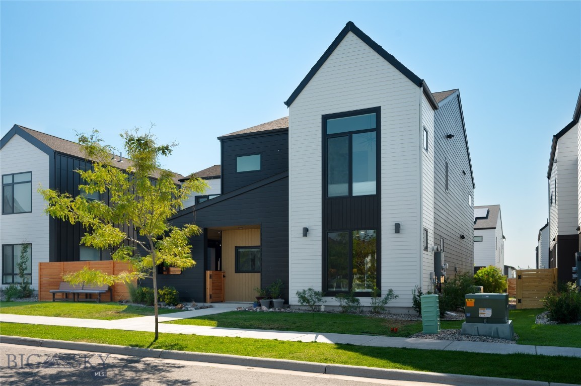 Bozeman, Montana 59718, United States, 3 Bedrooms Bedrooms, ,3 BathroomsBathrooms,Residential,Active,197587