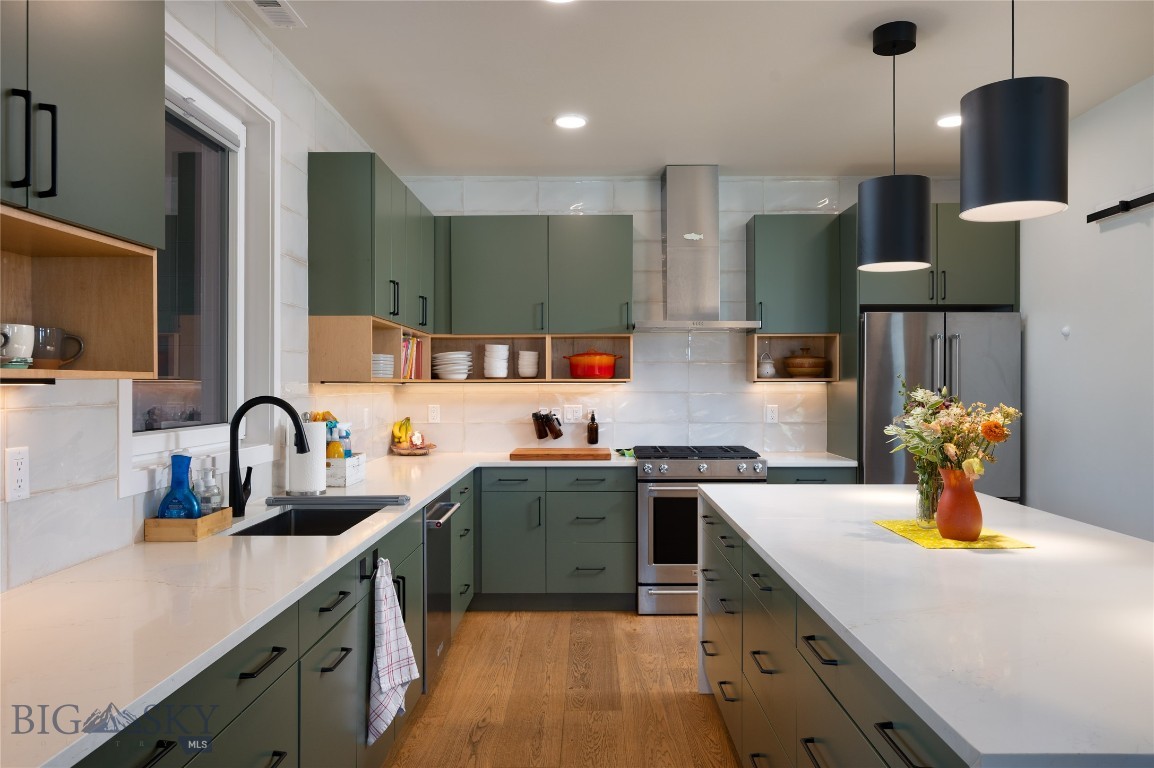 Bozeman, Montana 59718, United States, 3 Bedrooms Bedrooms, ,3 BathroomsBathrooms,Residential,Active,197587