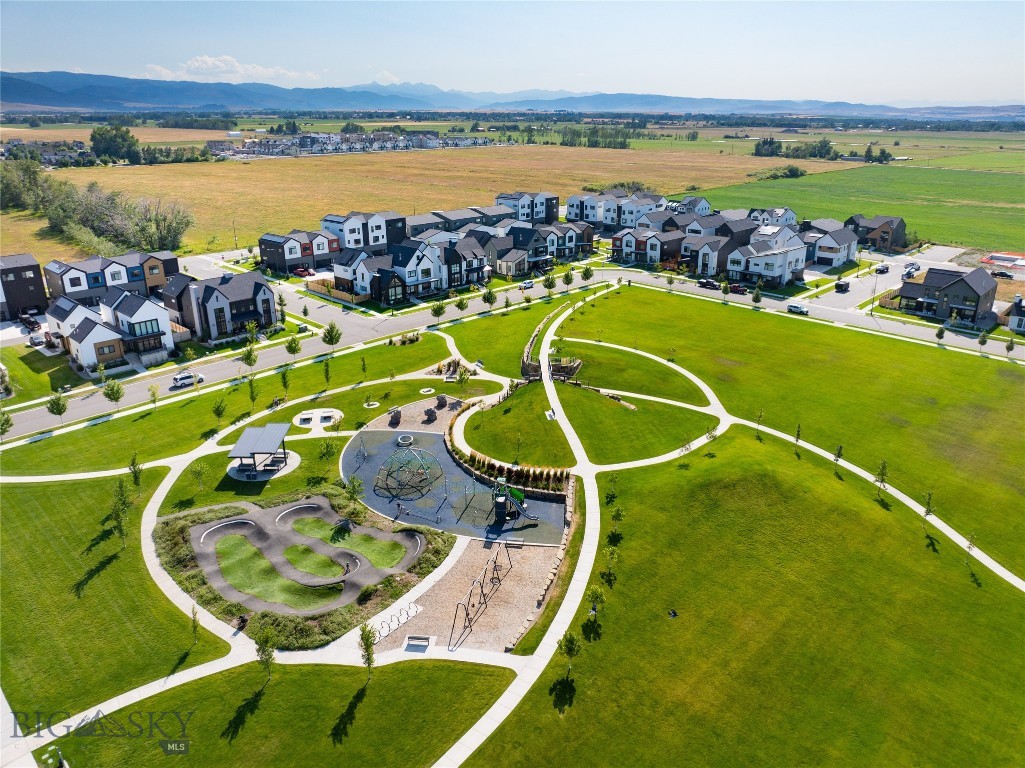 Bozeman, Montana 59718, United States, 3 Bedrooms Bedrooms, ,3 BathroomsBathrooms,Residential,Active,197587