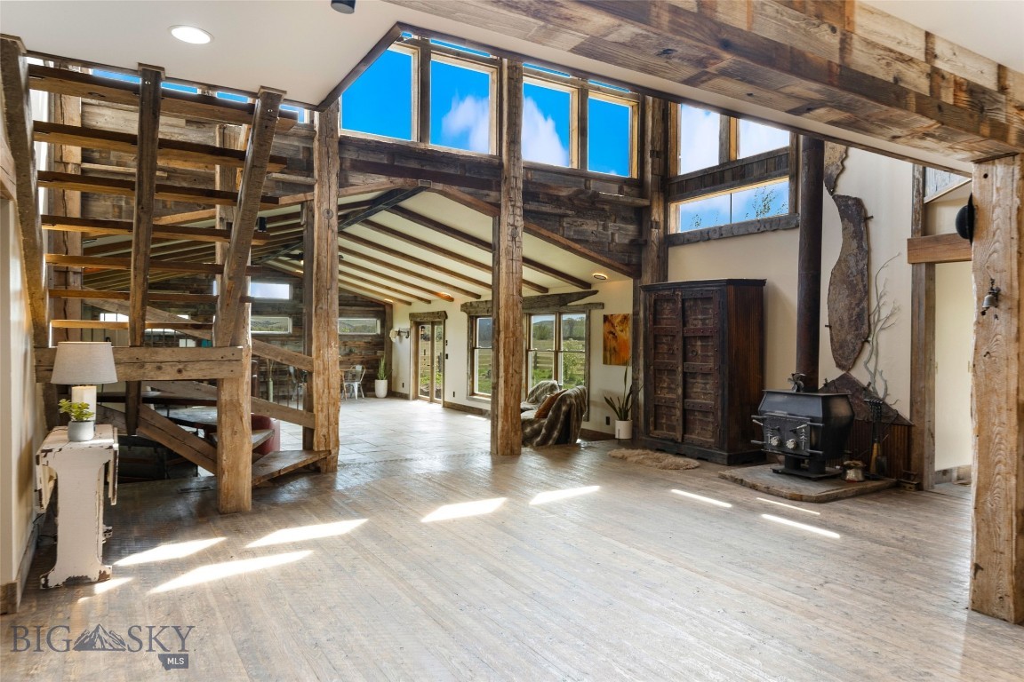 11111 Juniper Road