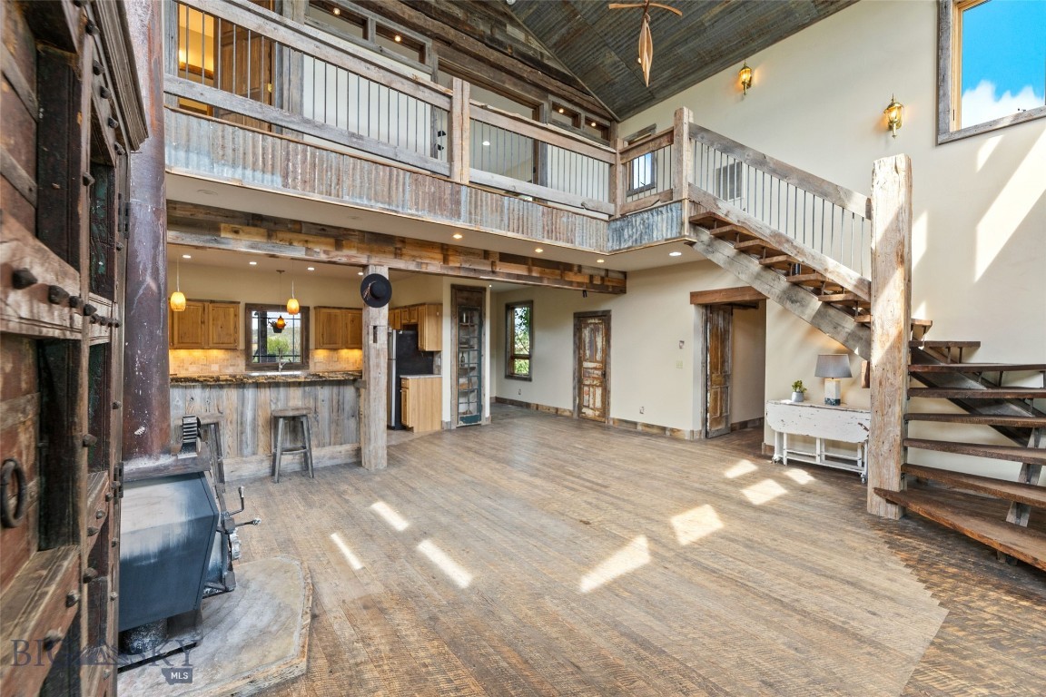 11111 Juniper Road