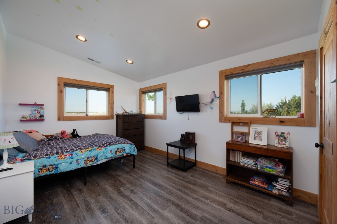 Belgrade, Montana 59714, United States, 3 Bedrooms Bedrooms, ,2 BathroomsBathrooms,Residential,Active,46520