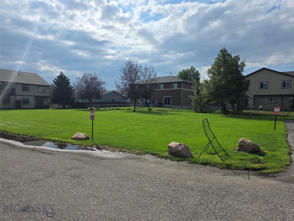 Emerald Park Condos - Residential