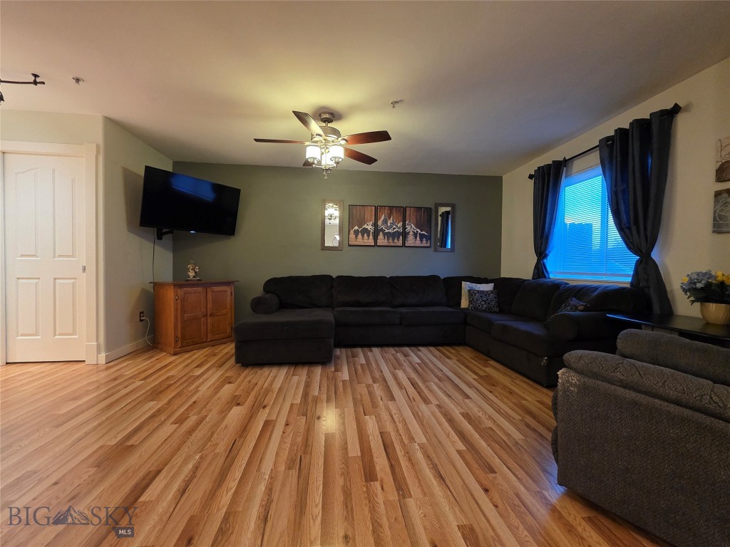 Emerald Park Condos - Residential