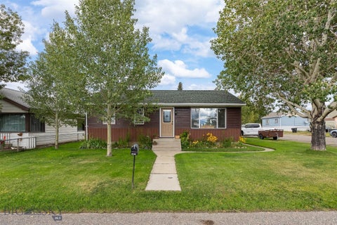 Photo of 2419 Ottawa St, Butte, MT 59701 (MLS # 414732)