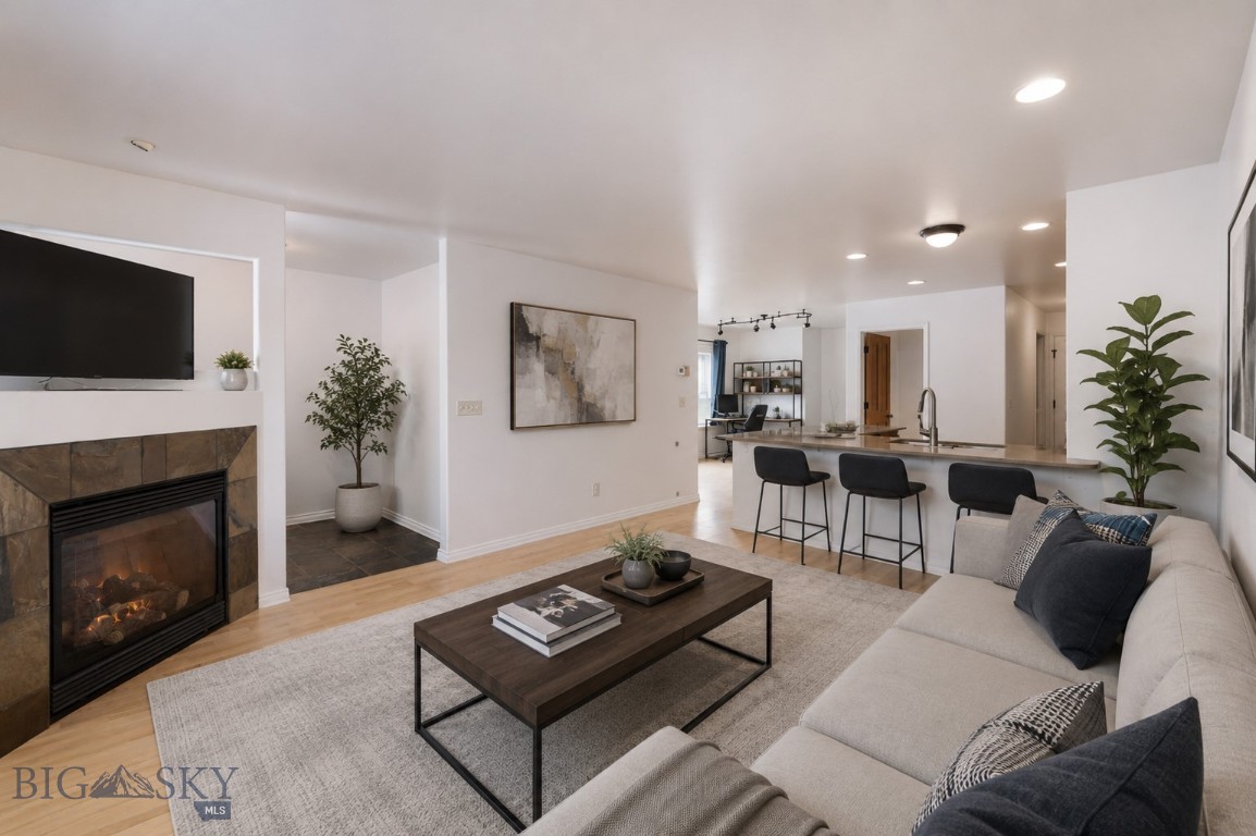 Valley West - Residential