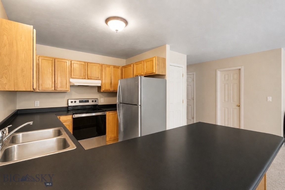 Madison Court Condos - Residential