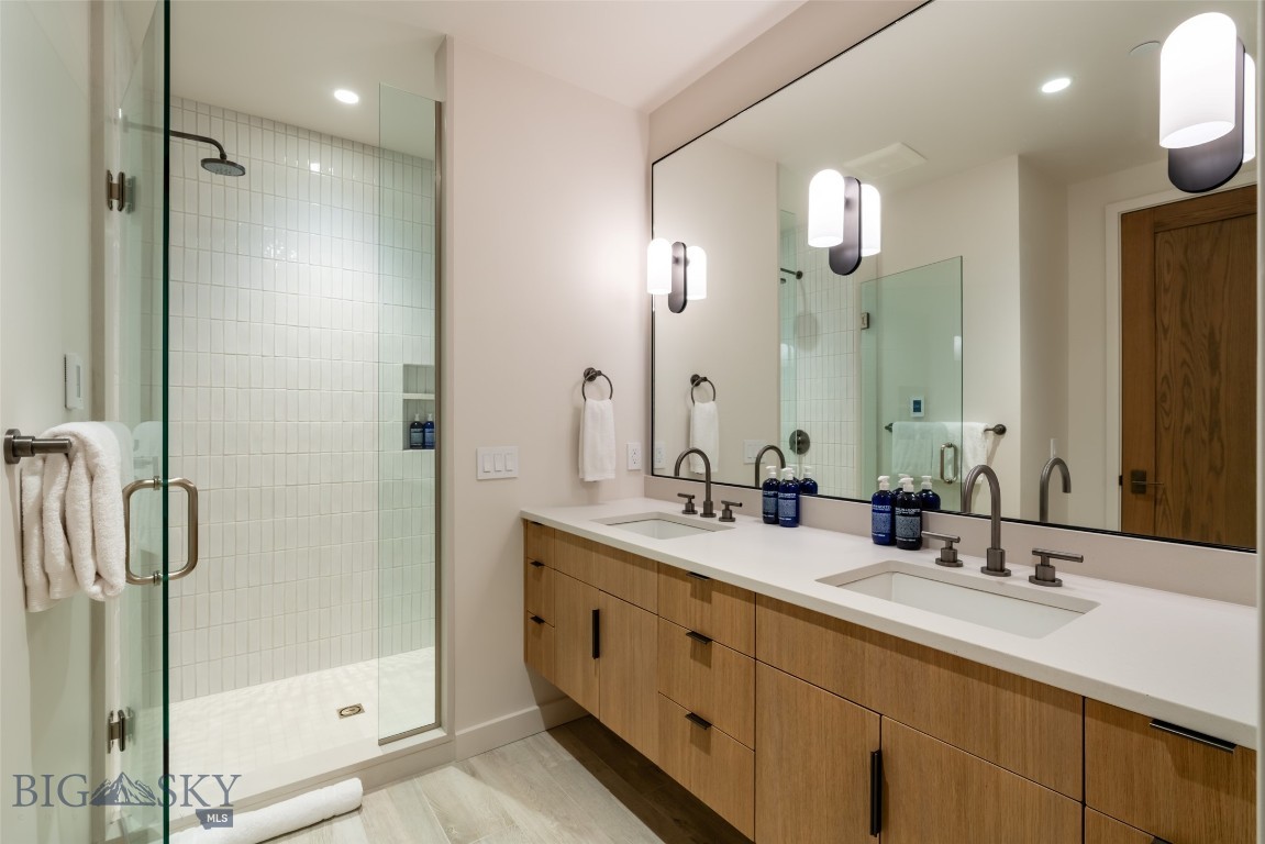 Jack Creek Cabins - Residential