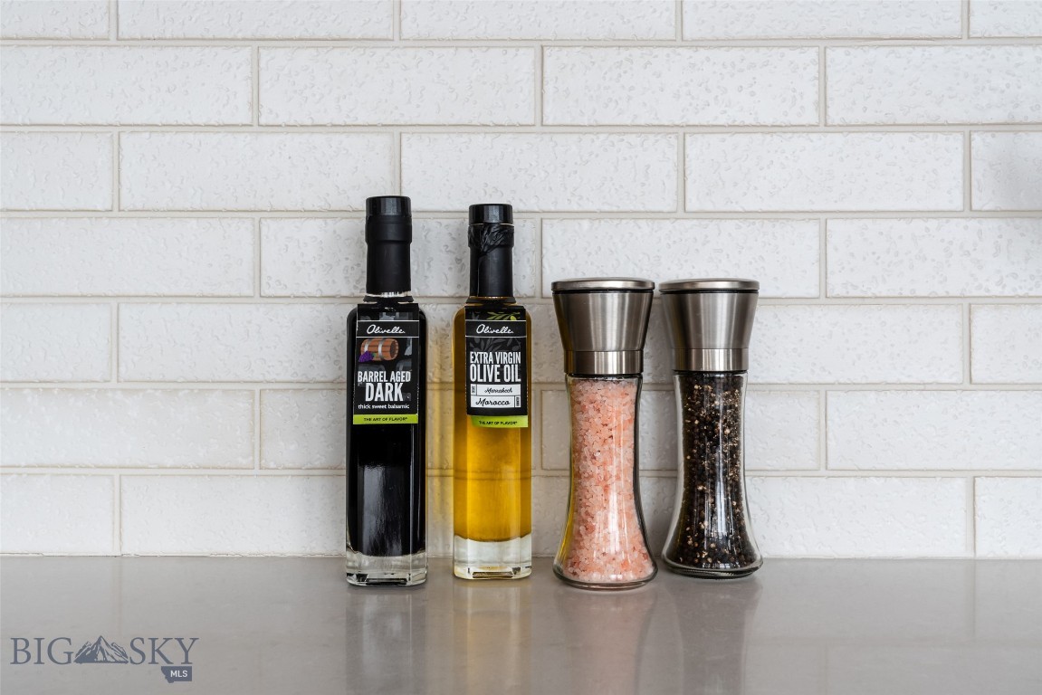 Jack Creek Cabins - Residential