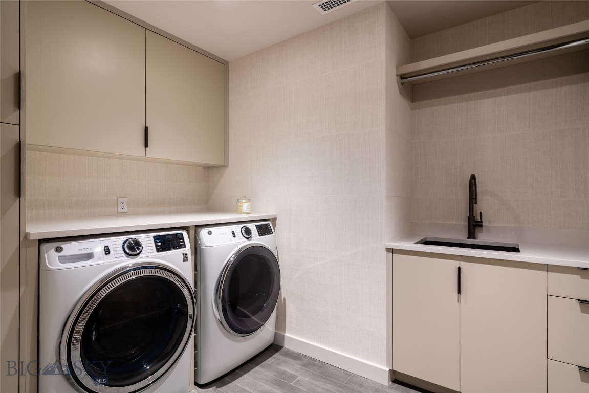 Jack Creek Cabins - Residential