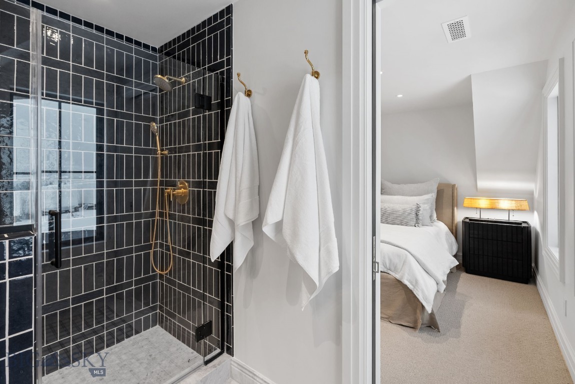 Yellowtail Residences Condominiums - Residential