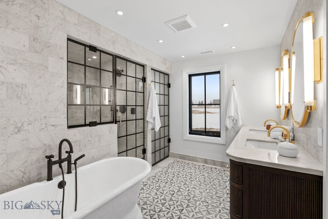 Yellowtail Residences Condominiums - Residential