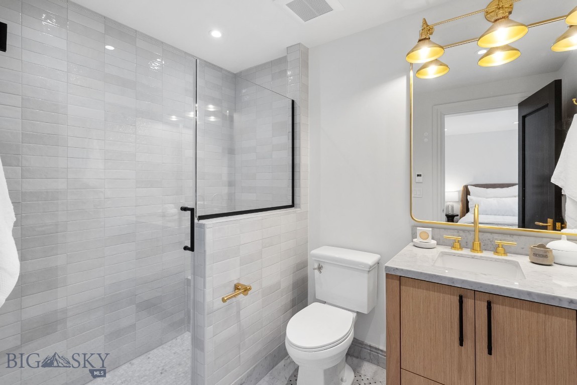 Yellowtail Residences Condominiums - Residential