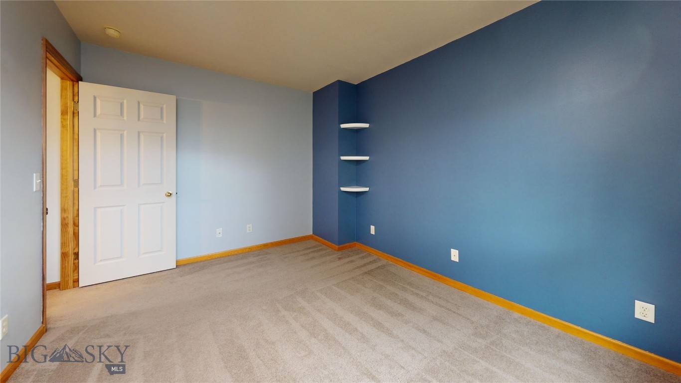 Aspen Plc Condo - Residential