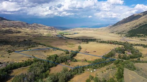 9 Grizzly Meadow Road Emigrant MT 59027