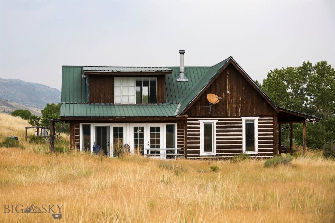 9 Grizzly Meadow Road