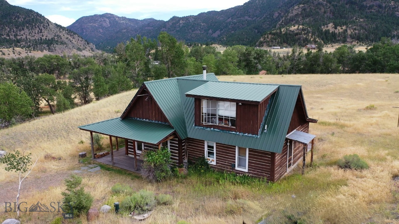 9 Grizzly Meadow Road