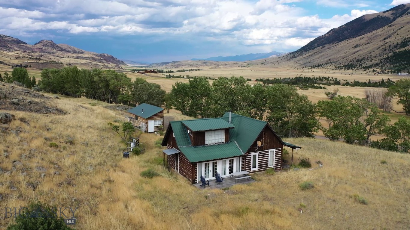 9 Grizzly Meadow Road
