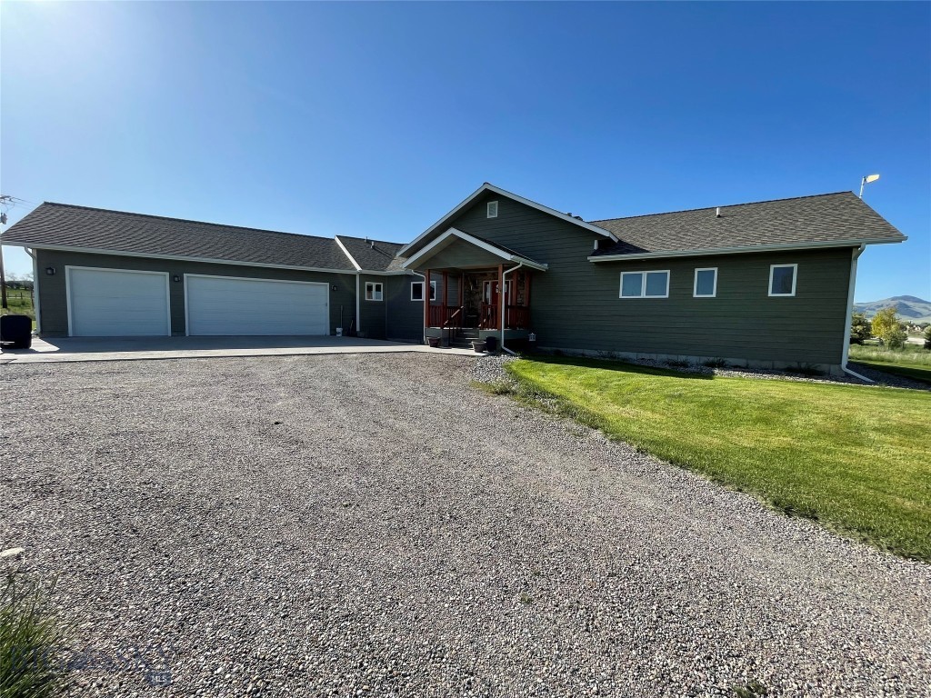 30 Harris Hawk Court