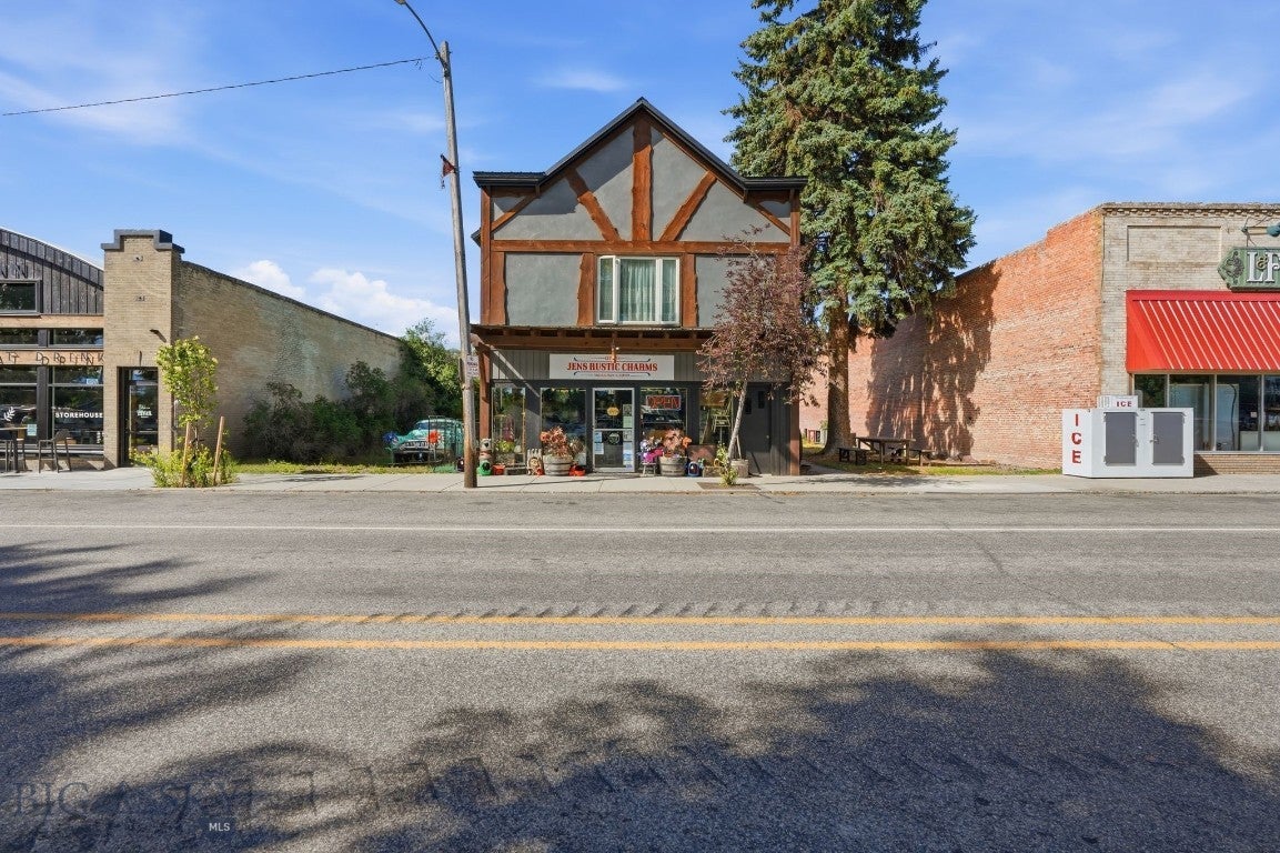 110 E Main Street