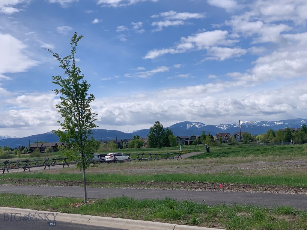 Valley West - Residential