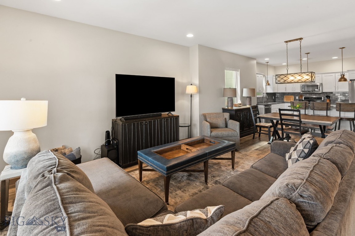 Oak Meadows - Residential