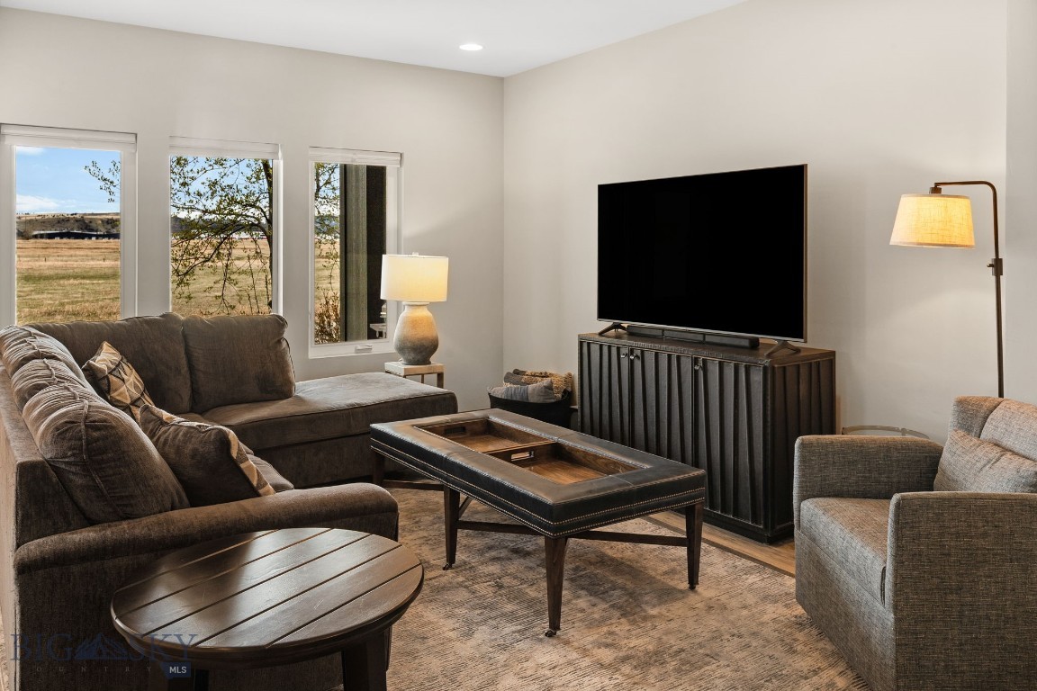 Oak Meadows - Residential