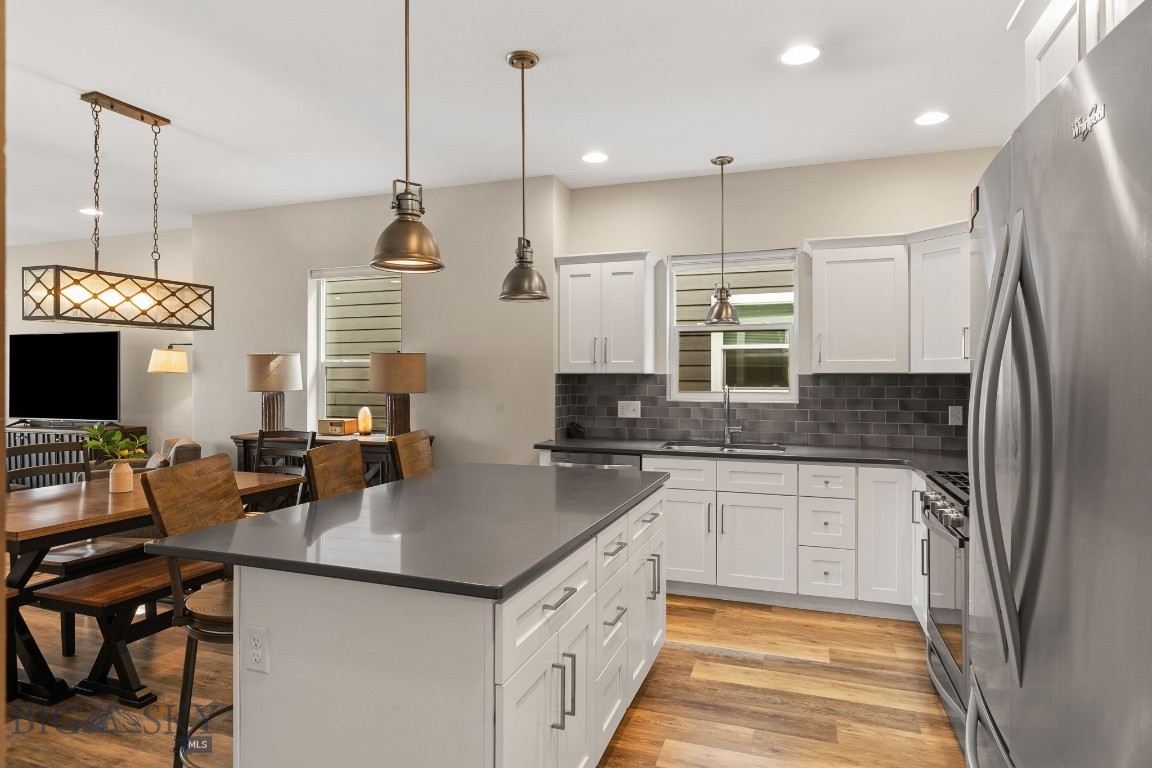 Oak Meadows - Residential