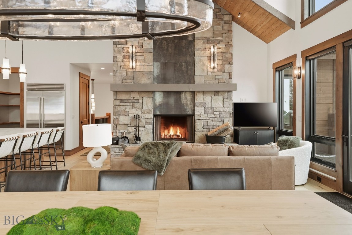 Cascade Ridge Condos - Residential