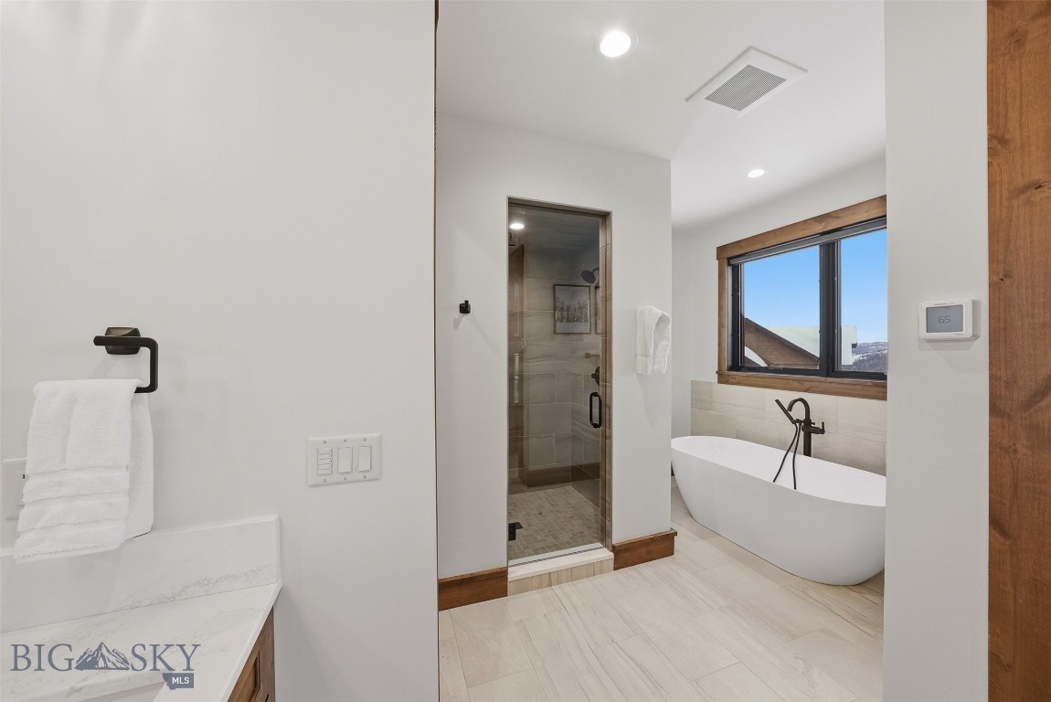 Cascade Ridge Condos - Residential