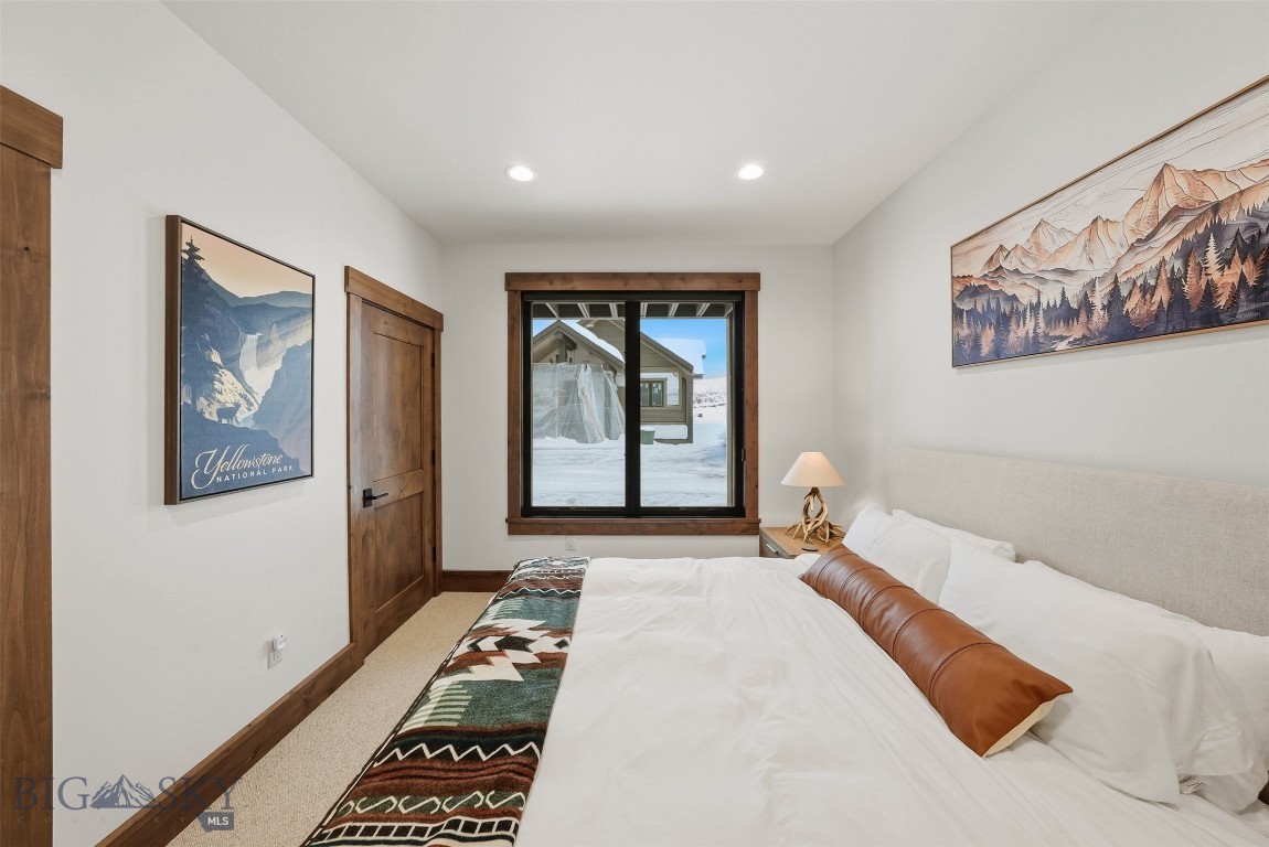 Cascade Ridge Condos - Residential