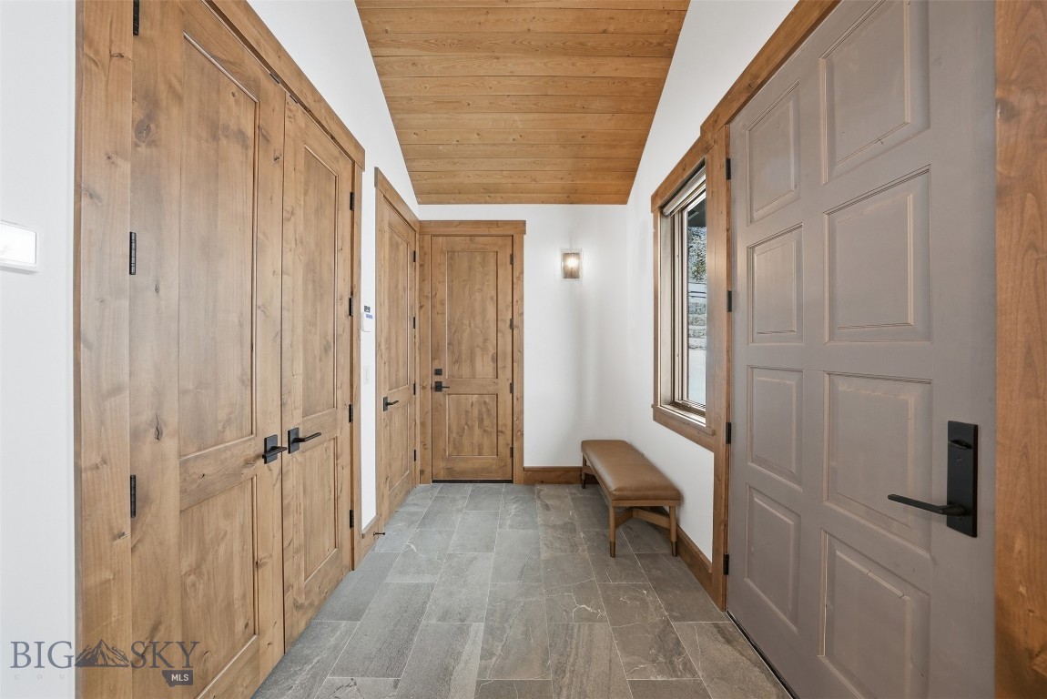 Cascade Ridge Condos - Residential