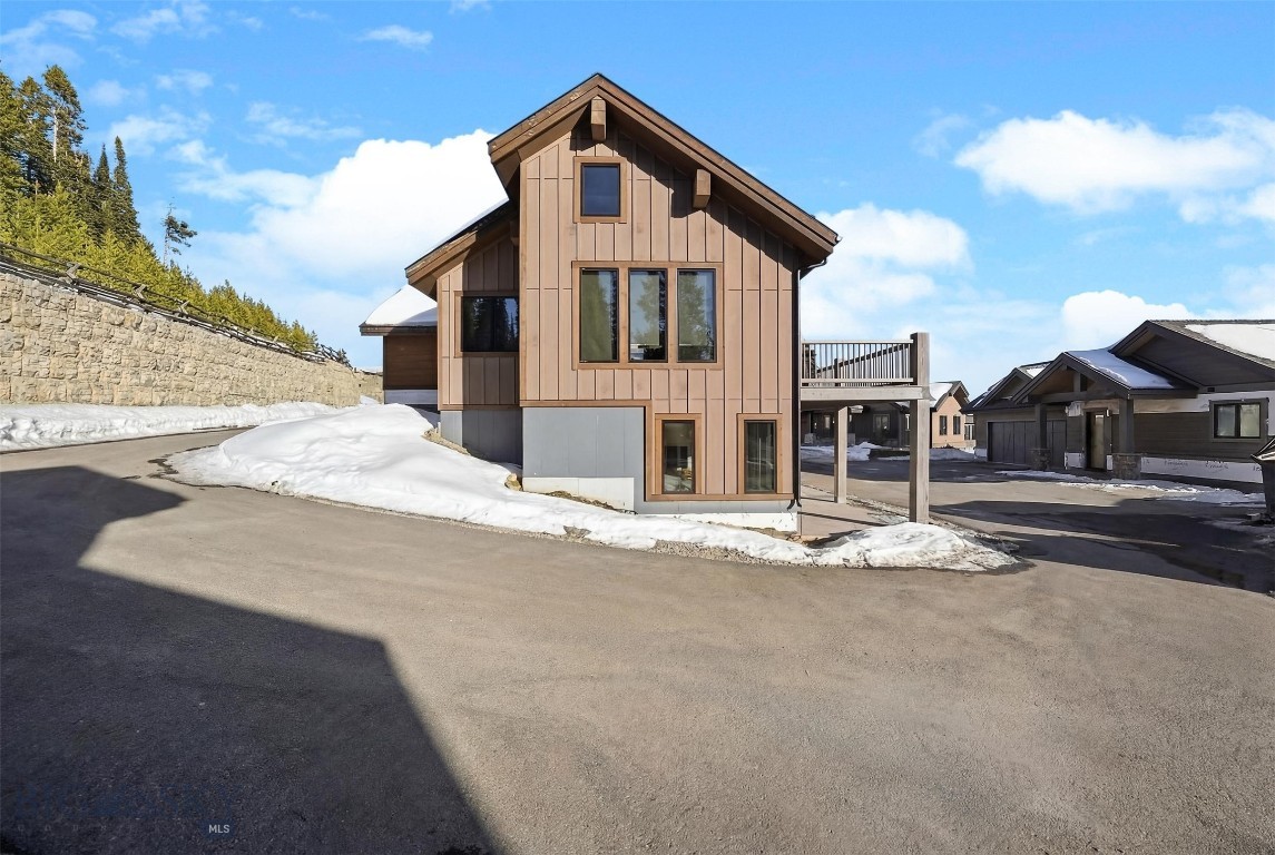 Cascade Ridge Condos - Residential